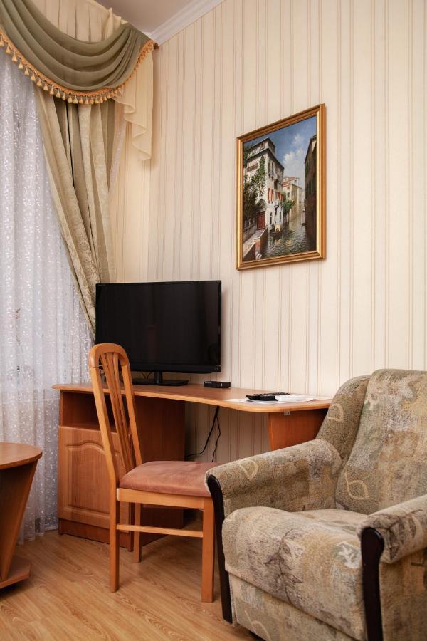Hotel Piligrim 1 Mykolaïv Esterno foto