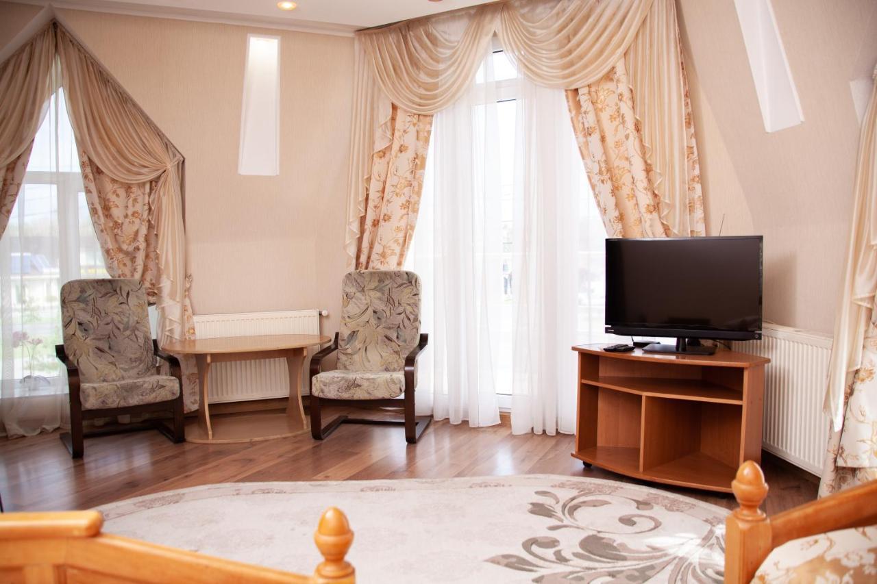 Hotel Piligrim 1 Mykolaïv Esterno foto