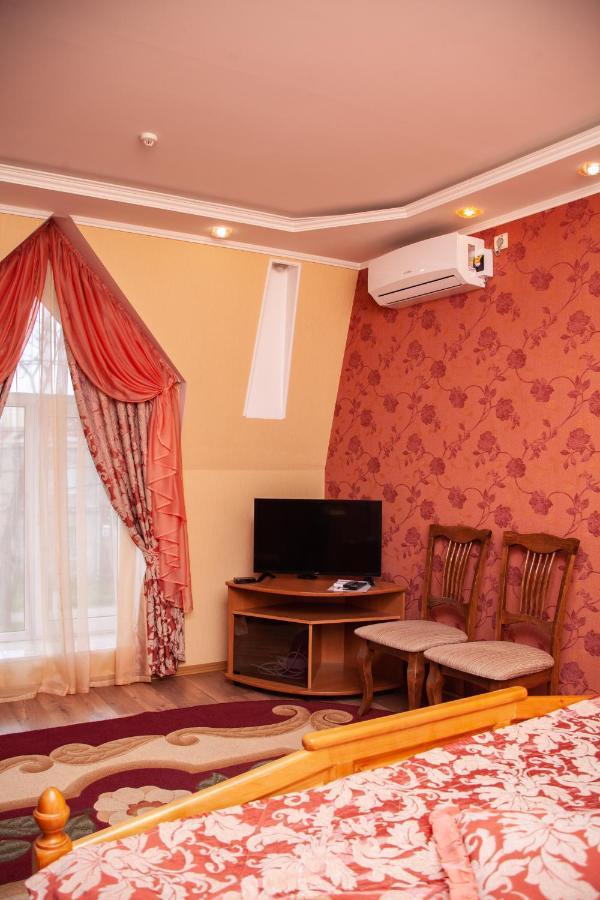 Hotel Piligrim 1 Mykolaïv Esterno foto